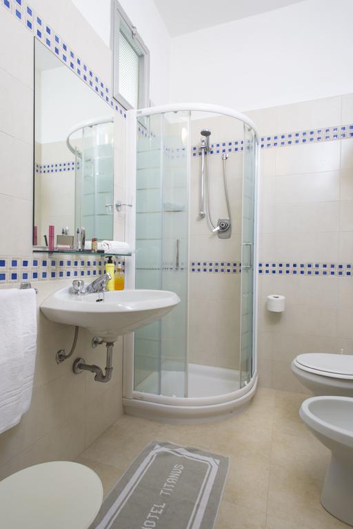 Hotel Titanus Bellaria-Igea Marina Eksteriør billede
