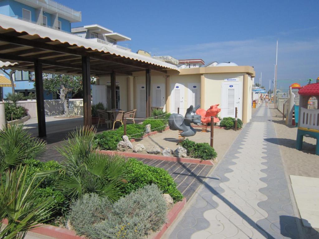 Hotel Titanus Bellaria-Igea Marina Eksteriør billede