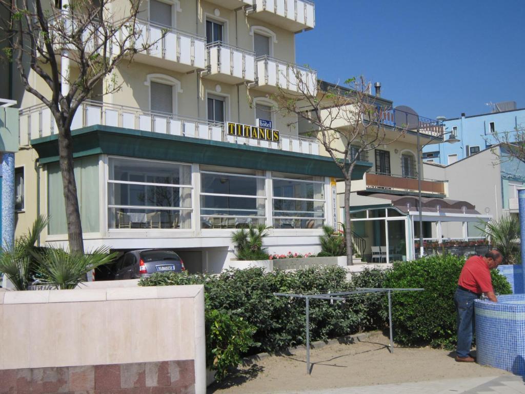 Hotel Titanus Bellaria-Igea Marina Eksteriør billede